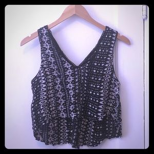 Crop top